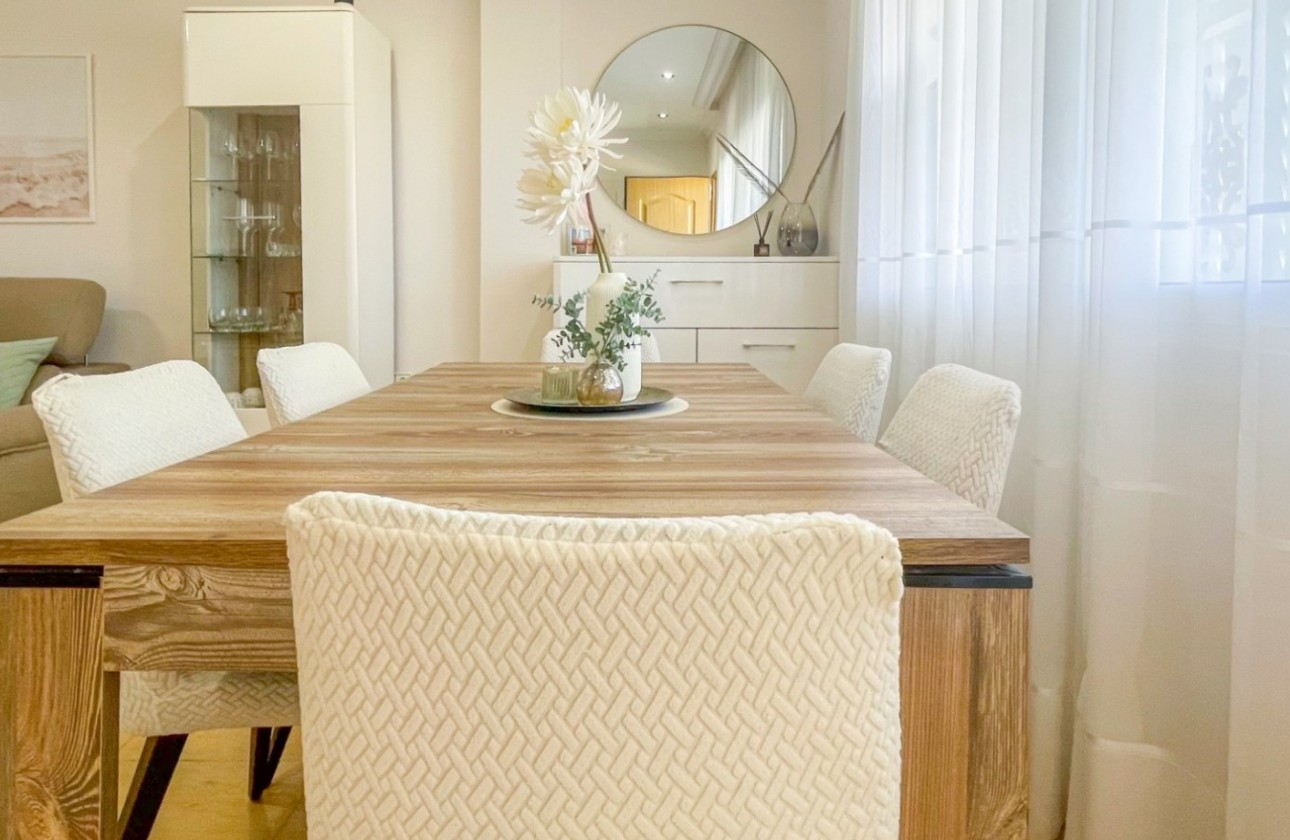 Revente - Villa - Orihuela Costa - Costa Blanca
