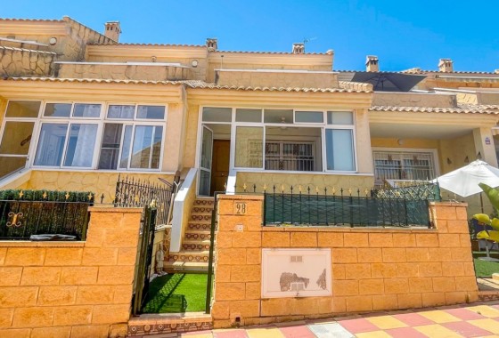 Revente - Villa - Orihuela Costa - Costa Blanca