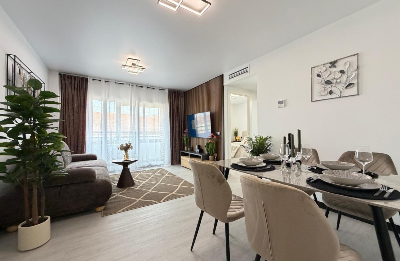 Resale - Apartment / flat - Torrevieja - Playa del Cura