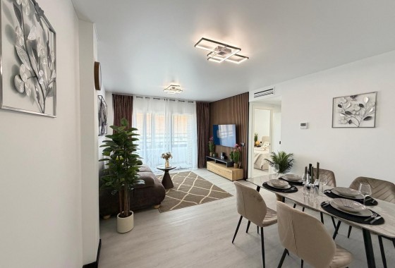 Resale - Apartment / flat - Torrevieja - Playa del Cura
