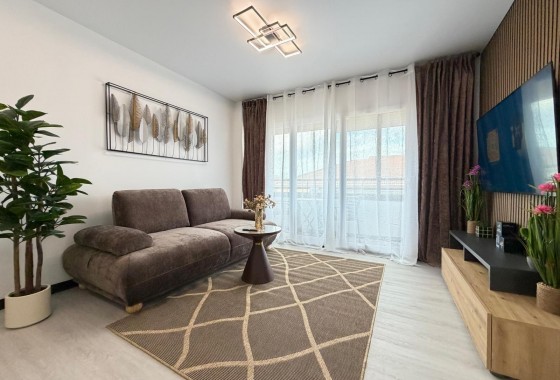 Resale - Apartment / flat - Torrevieja - Playa del Cura