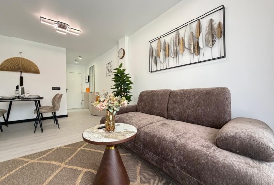 Resale - Apartment / flat - Torrevieja - Playa del Cura