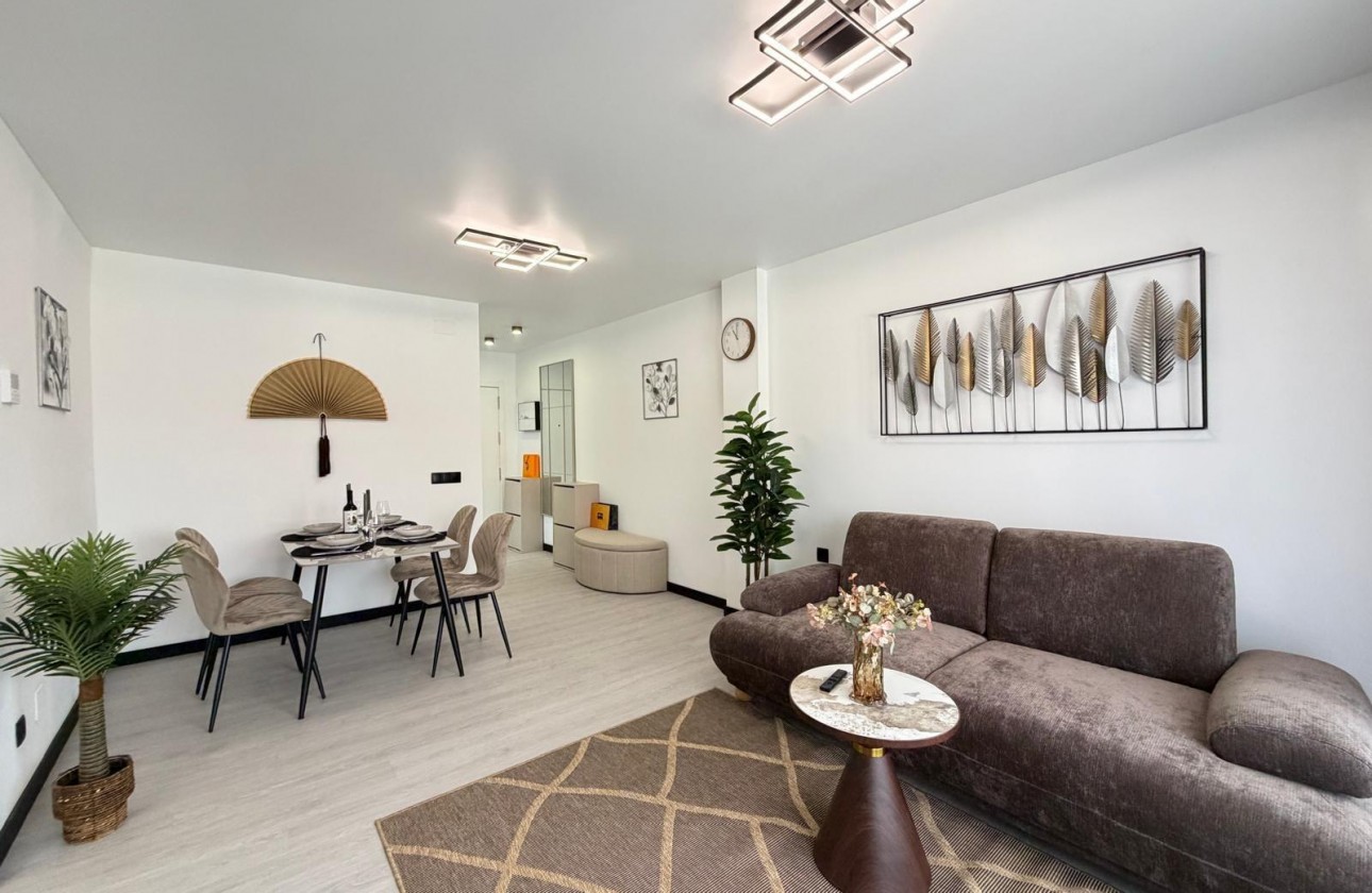 Resale - Apartment / flat - Torrevieja - Playa del Cura