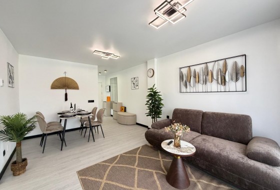 Resale - Apartment / flat - Torrevieja - Playa del Cura