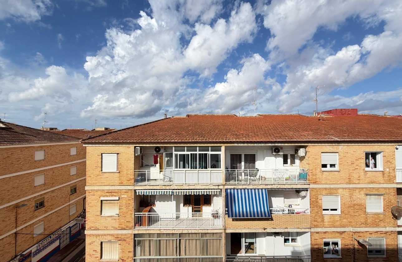 Resale - Apartment / flat - Torrevieja - Playa del Cura