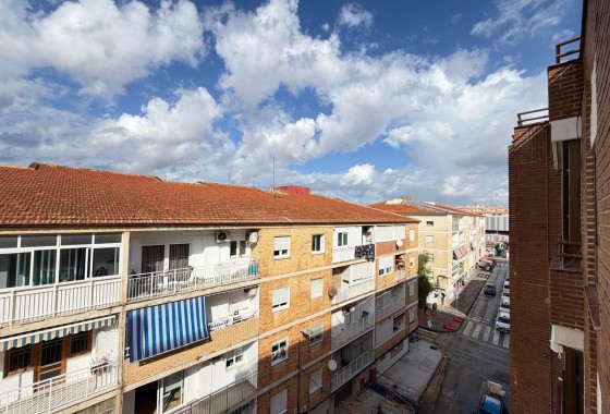 Resale - Apartment / flat - Torrevieja - Playa del Cura
