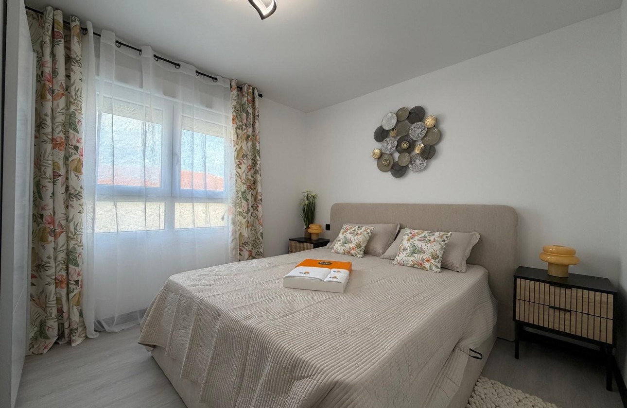 Resale - Apartment / flat - Torrevieja - Playa del Cura