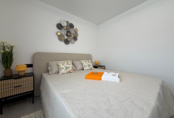 Resale - Apartment / flat - Torrevieja - Playa del Cura