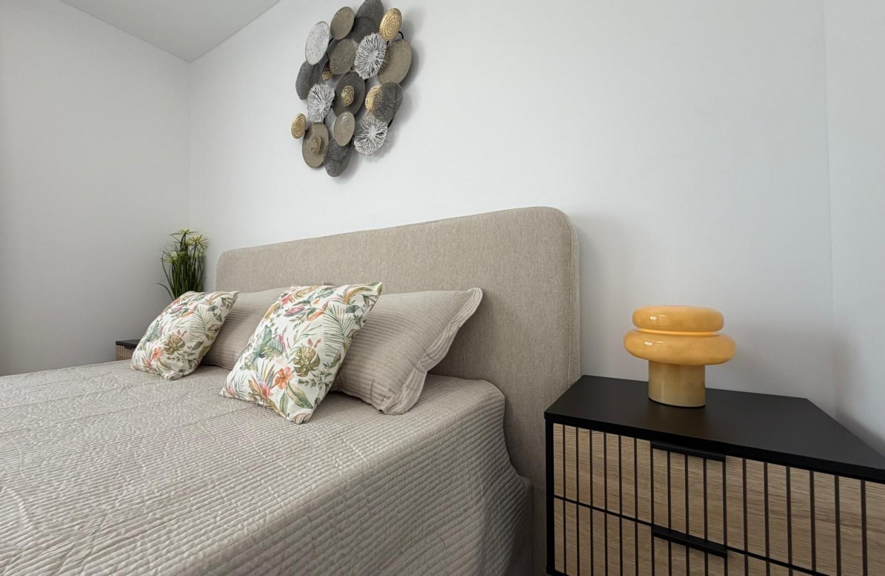 Resale - Apartment / flat - Torrevieja - Playa del Cura