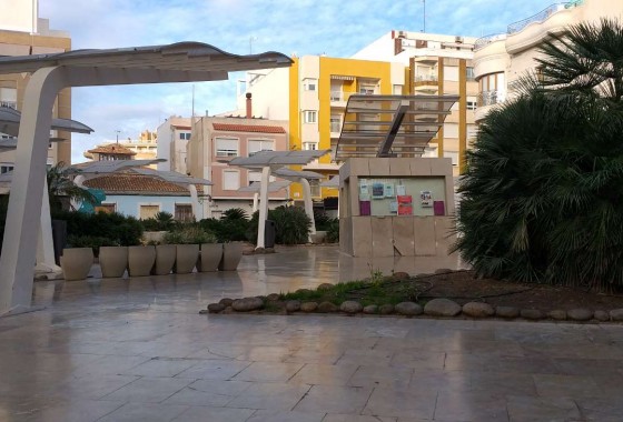 Resale - Apartment / flat - Torrevieja - Costa Blanca