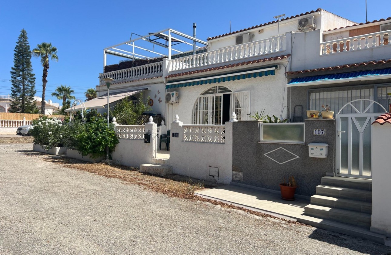Reventa - Chalet - Torrevieja - San luis