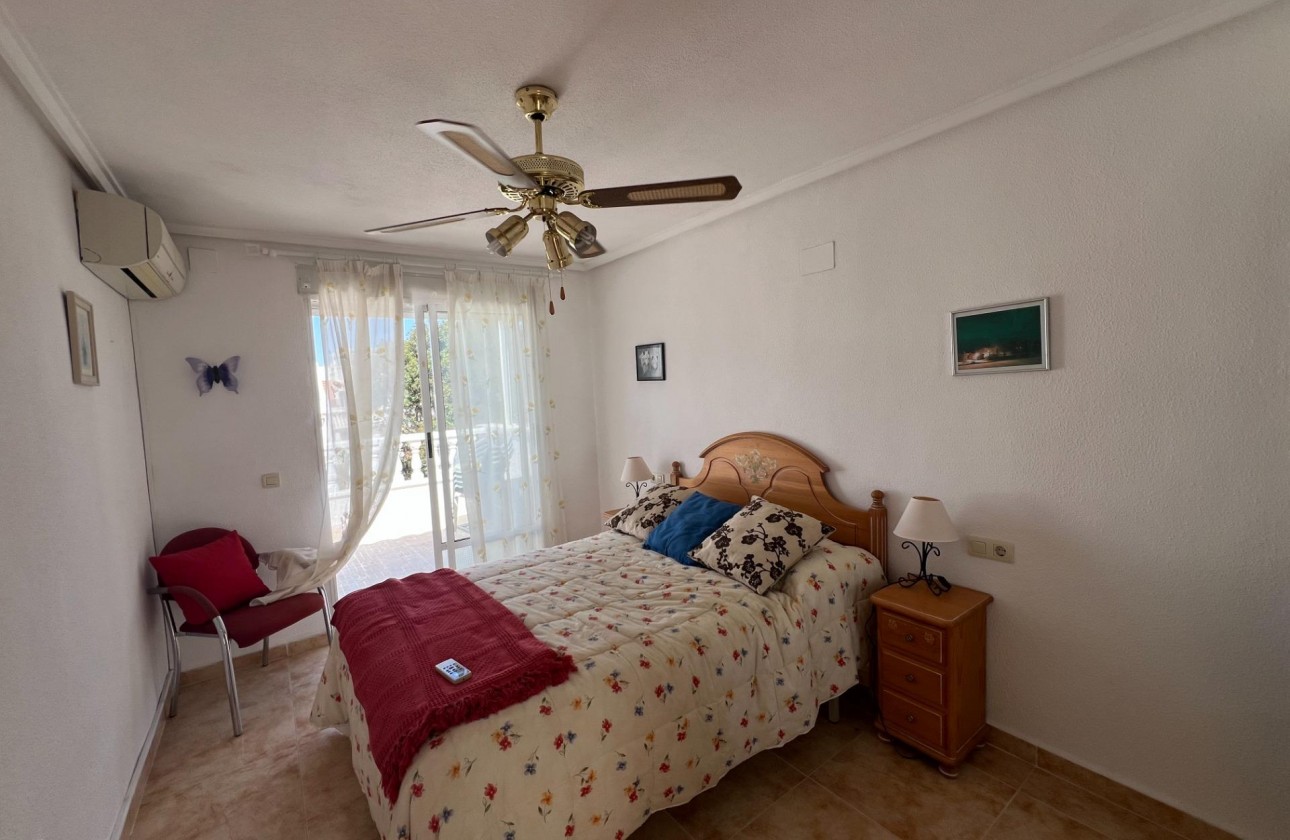 Reventa - Chalet - Torrevieja - San luis
