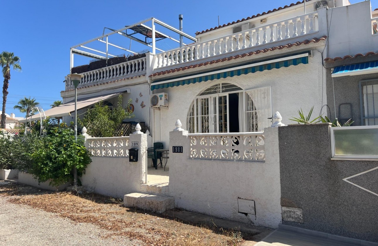 Reventa - Chalet - Torrevieja - San luis