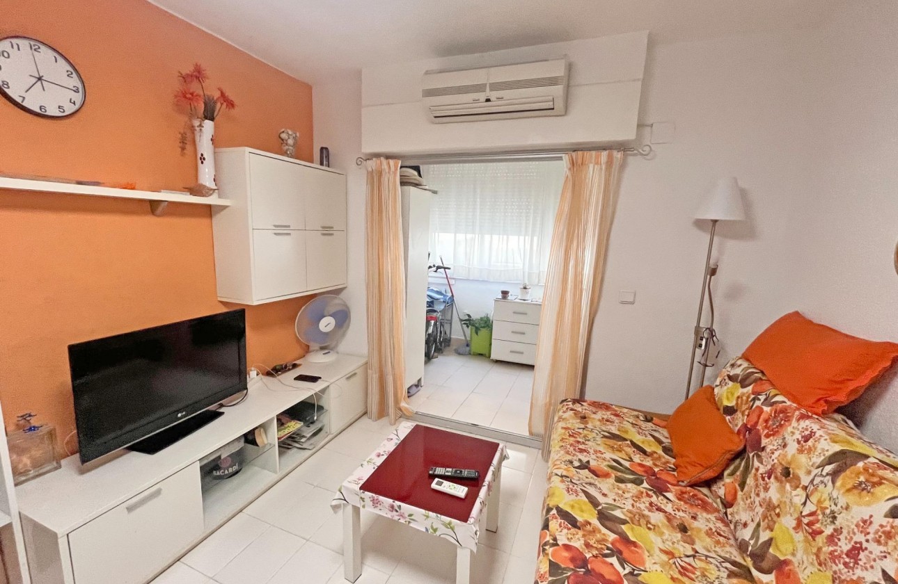 Reventa - Apartamento / piso - Guardamar del Segura - CENTRO