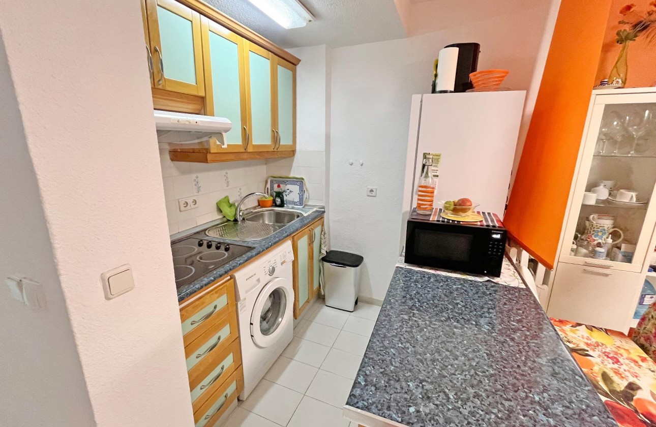 Reventa - Apartamento / piso - Guardamar del Segura - CENTRO