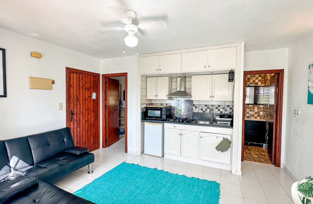 Resale - Bungalow - San Miguel de Salinas - Inland