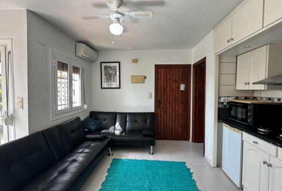 Resale - Bungalow - San Miguel de Salinas - Inland