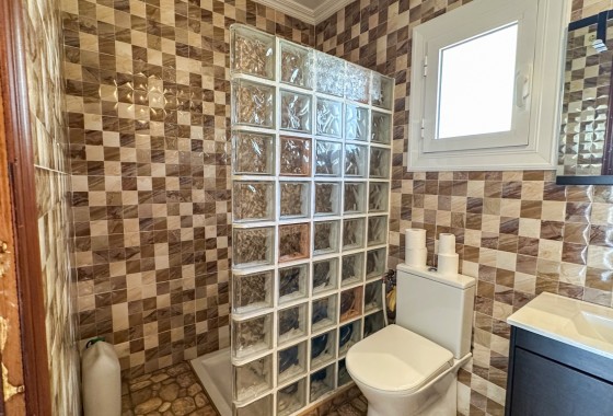 Resale - Bungalow - San Miguel de Salinas - Inland