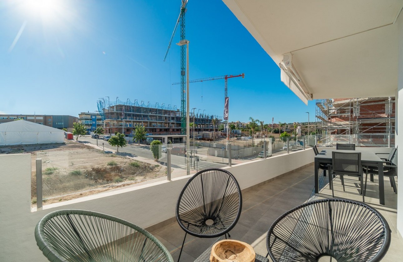 Reventa - Apartamento / piso - San Miguel de Salinas - Inland