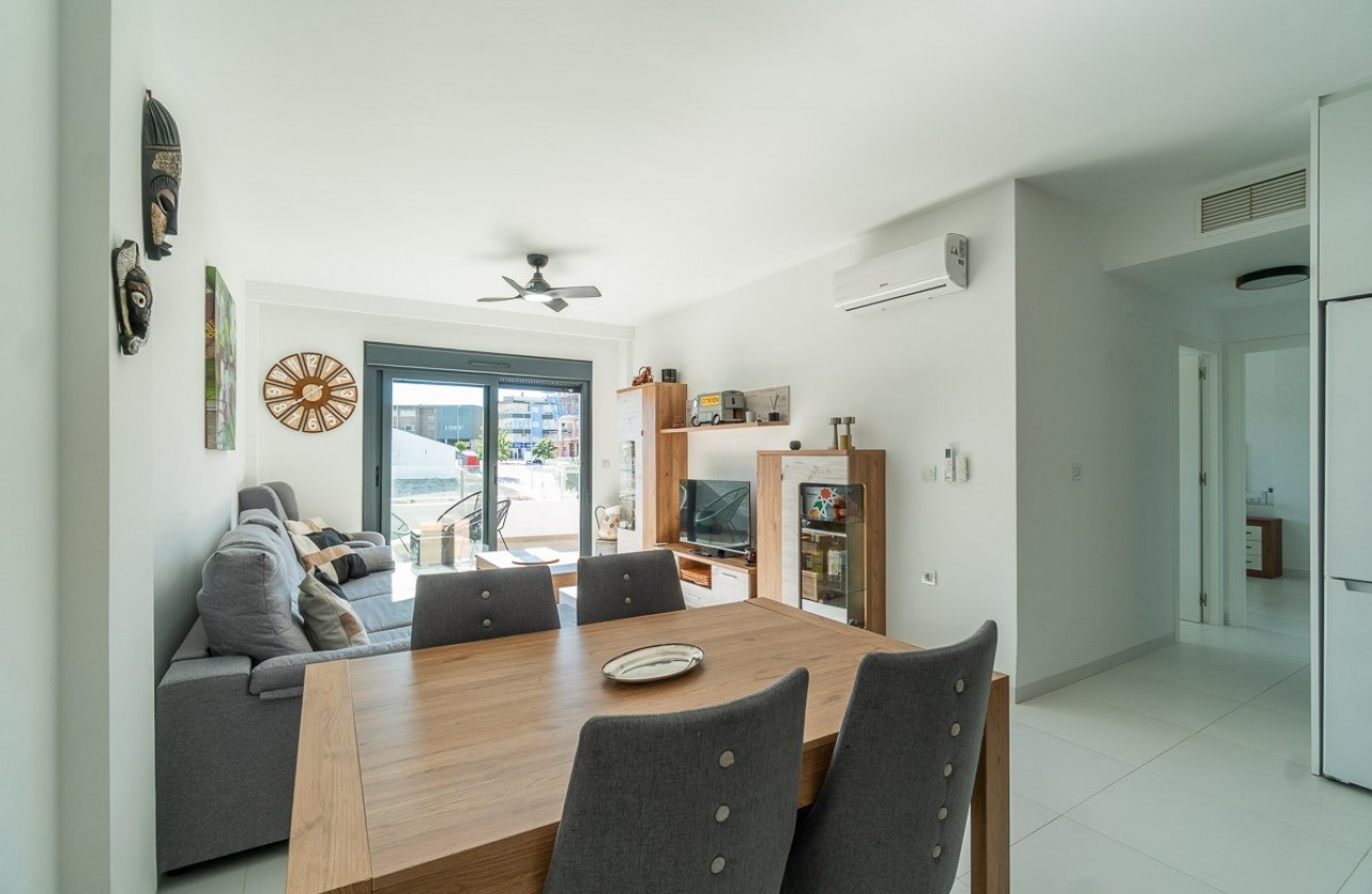 Reventa - Apartamento / piso - San Miguel de Salinas - Inland