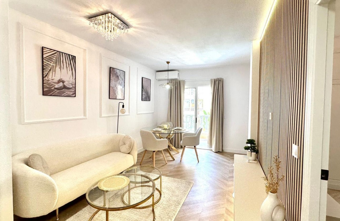 Revente - Appartement - Torrevieja - Centro