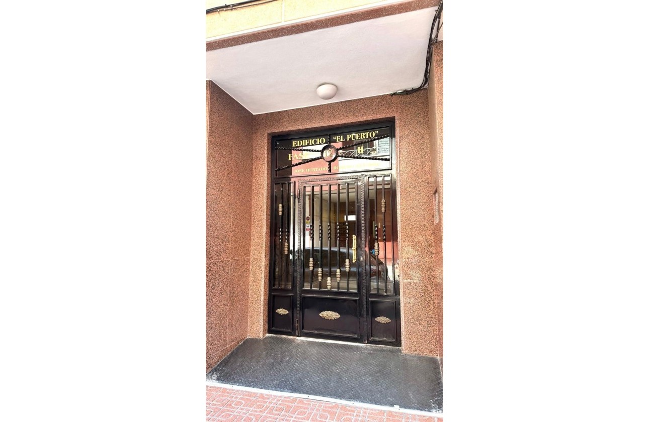 Revente - Appartement - Torrevieja - Centro