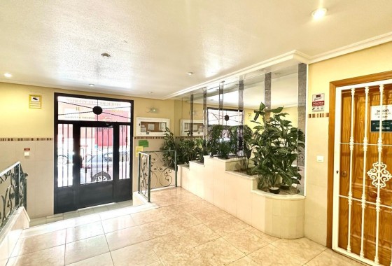 Revente - Appartement - Torrevieja - Centro