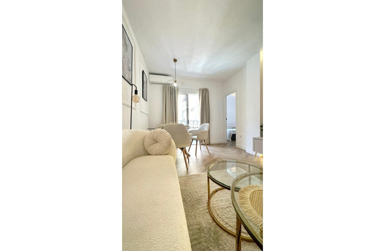 Revente - Appartement - Torrevieja - Centro