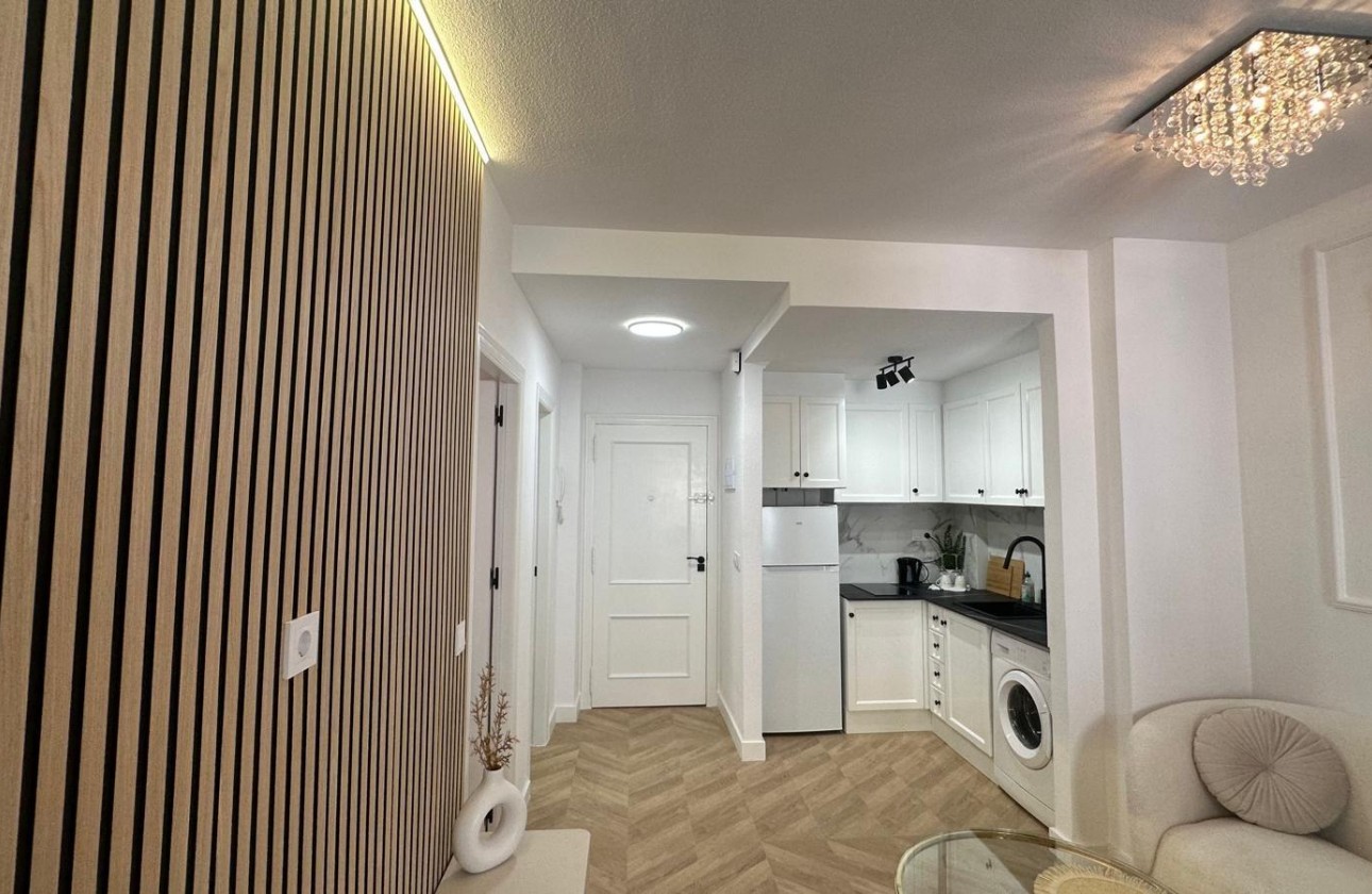 Revente - Appartement - Torrevieja - Centro