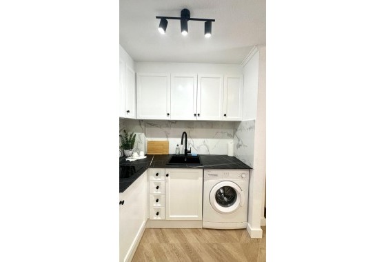 Revente - Appartement - Torrevieja - Centro