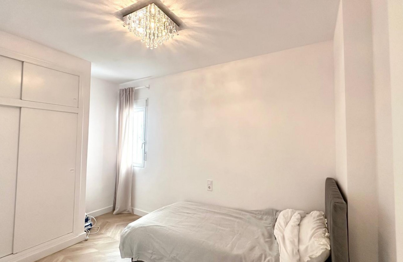 Revente - Appartement - Torrevieja - Centro