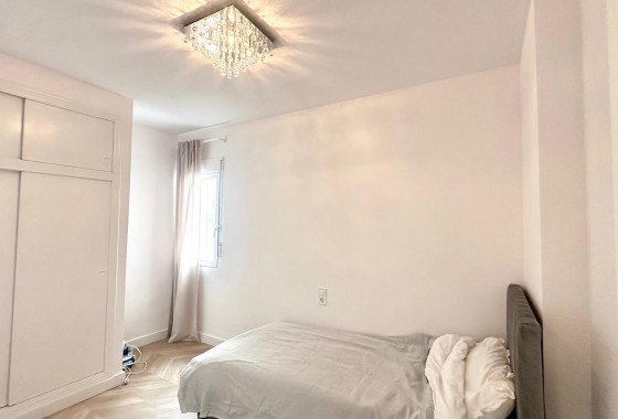 Revente - Appartement - Torrevieja - Centro