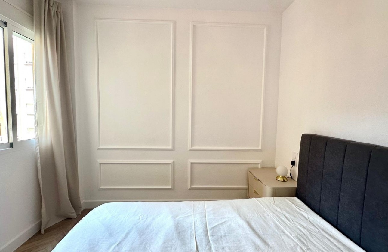 Revente - Appartement - Torrevieja - Centro