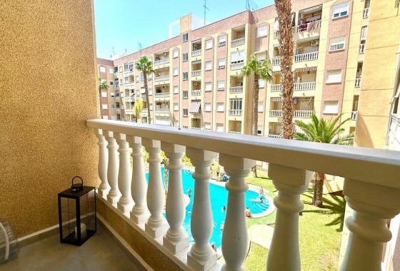 Revente - Appartement - Torrevieja - Centro