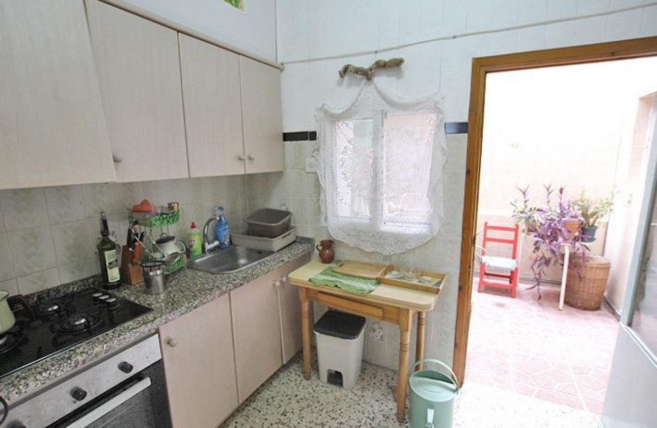 Revente - Villa - Guardamar del Segura - CENTRO