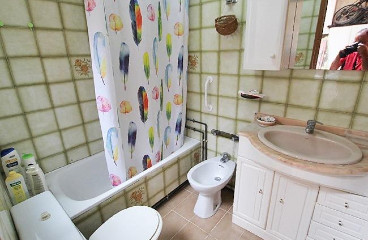 Revente - Villa - Guardamar del Segura - CENTRO