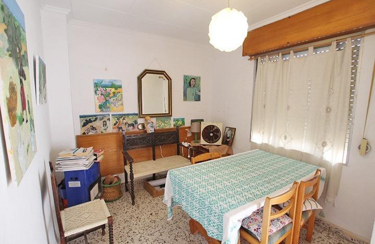 Revente - Villa - Guardamar del Segura - CENTRO