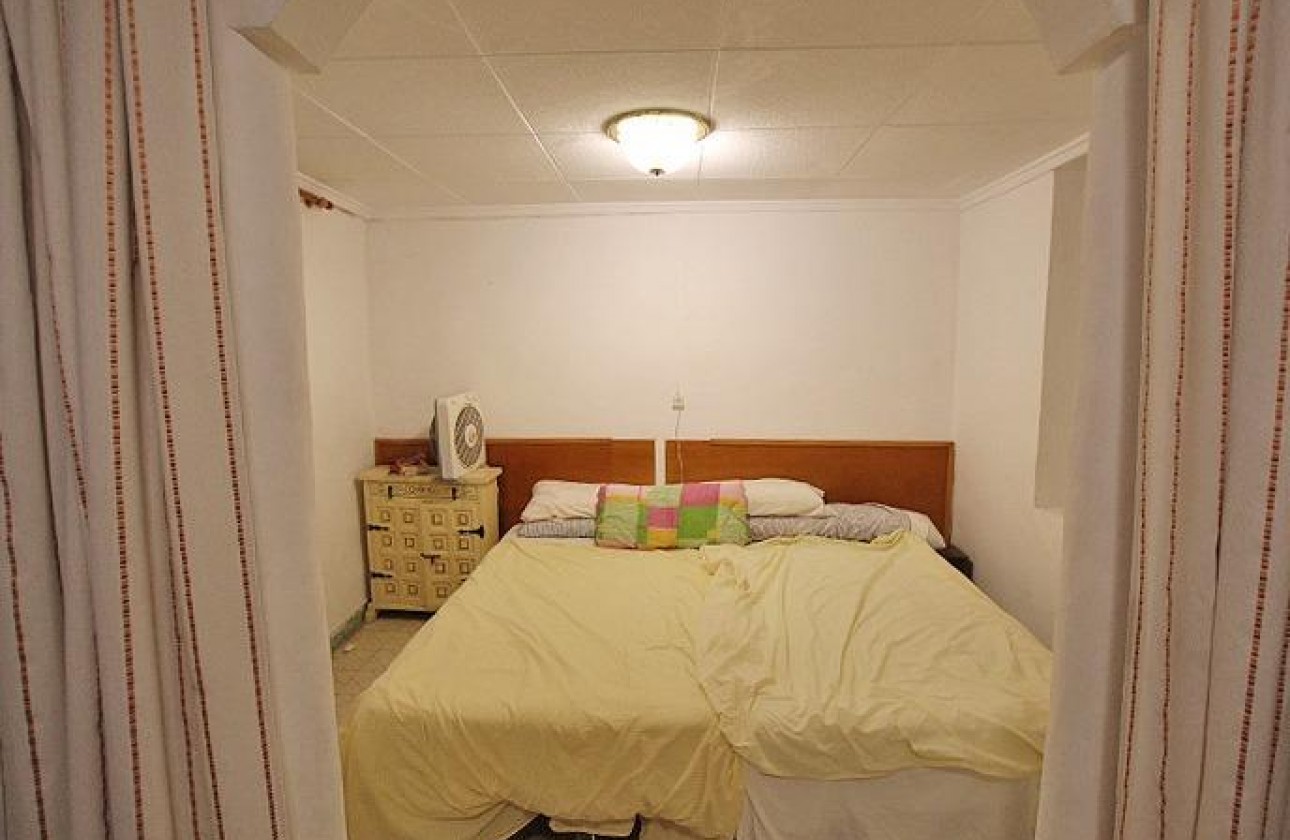 Revente - Villa - Guardamar del Segura - CENTRO