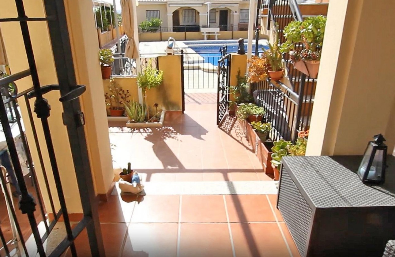 Revente - Bungalow - Guardamar del Segura - 03140