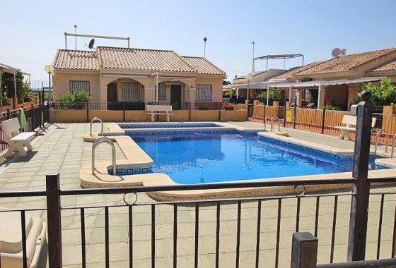 Revente - Bungalow - Guardamar del Segura - 03140