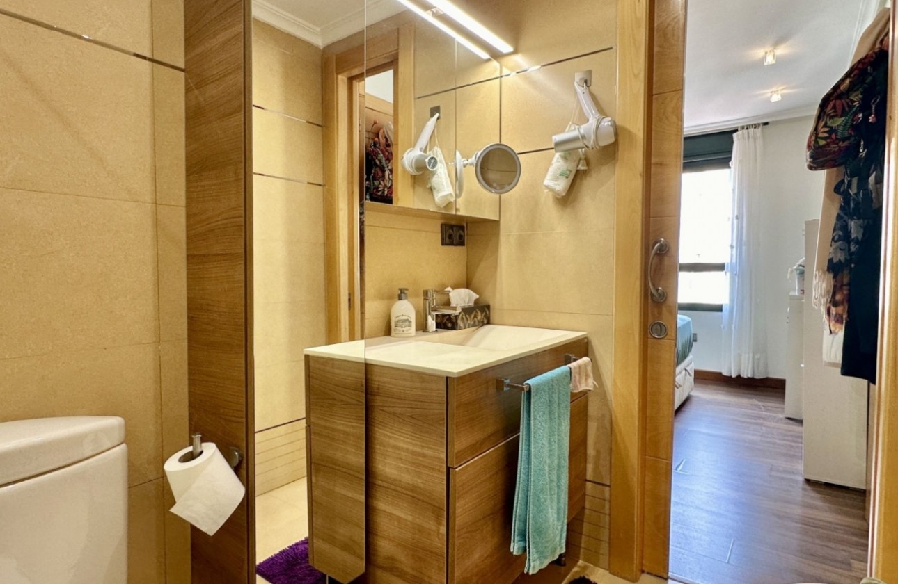 Resale - Apartment / flat - Guardamar del Segura - Costa Blanca
