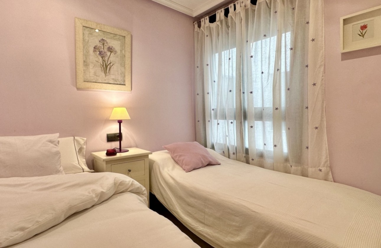 Resale - Apartment / flat - Guardamar del Segura - Costa Blanca