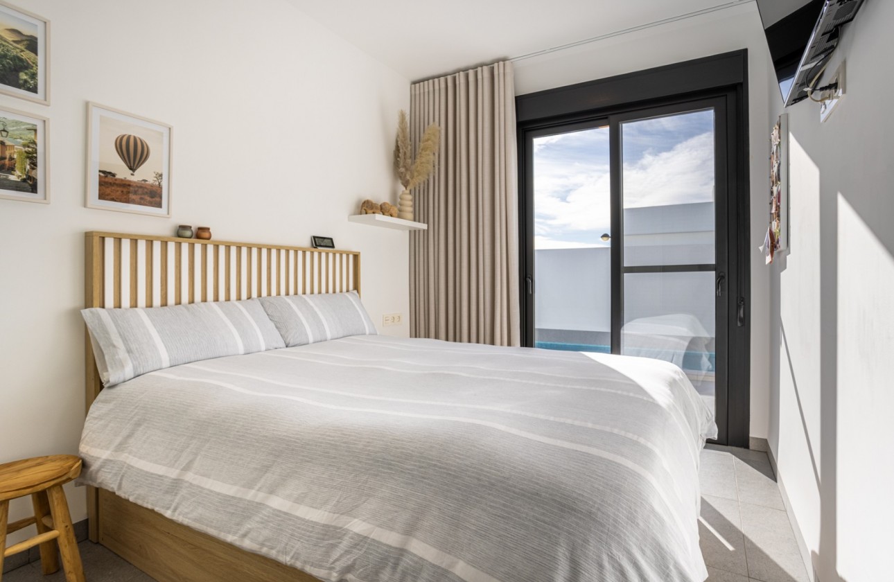 Revente - Villa - Torre - Pacheco - Inland