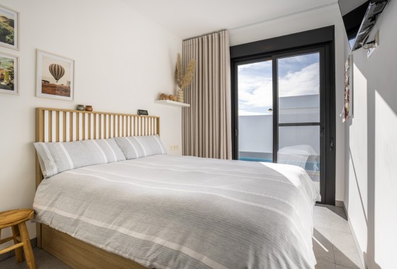 Revente - Villa - Torre - Pacheco - Inland