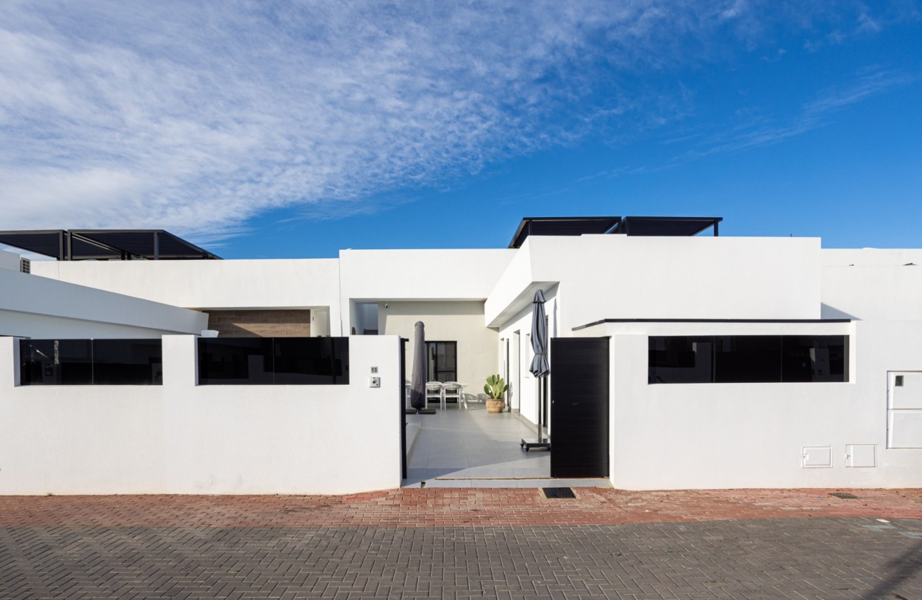 Revente - Villa - Torre - Pacheco - Inland