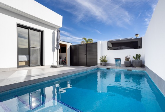 Revente - Villa - Torre - Pacheco - Inland