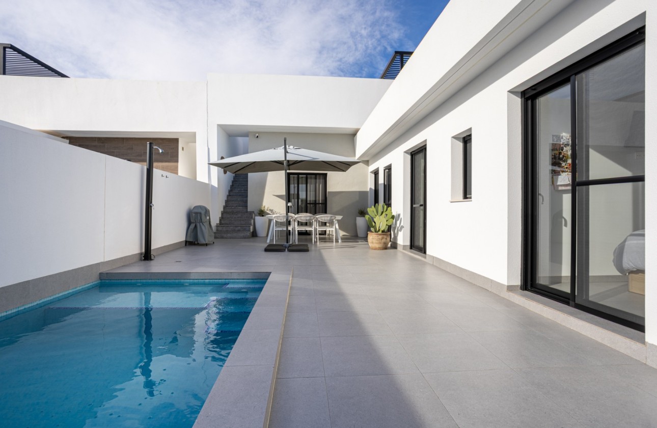 Revente - Villa - Torre - Pacheco - Inland