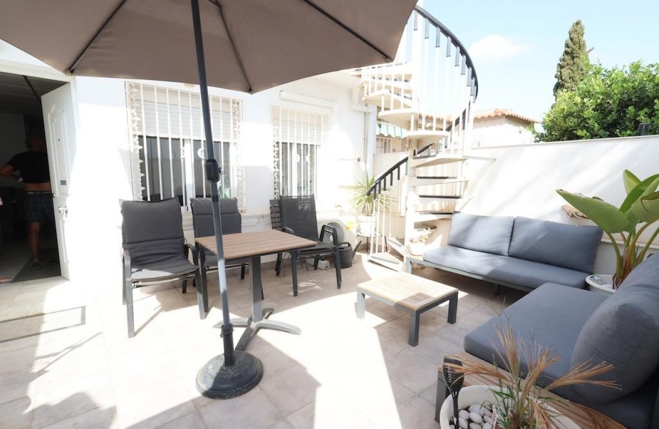 Resale - Bungalow - Torrevieja - Costa Blanca