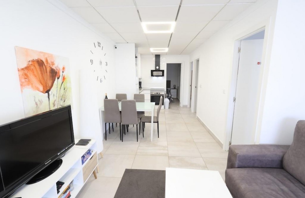 Resale - Bungalow - Torrevieja - Costa Blanca