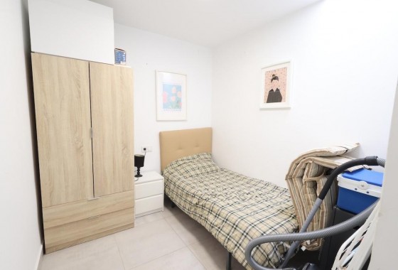 Resale - Bungalow - Torrevieja - Costa Blanca